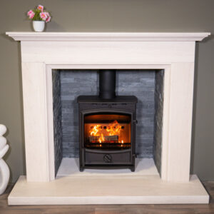 Fireline FX5W Close-Up in Aylesbury Surround with Grey Slate Liners